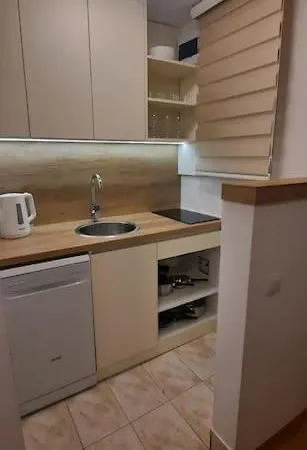 Apartment Old Cherry